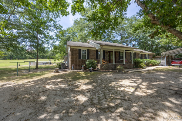 168 County Road 303 .