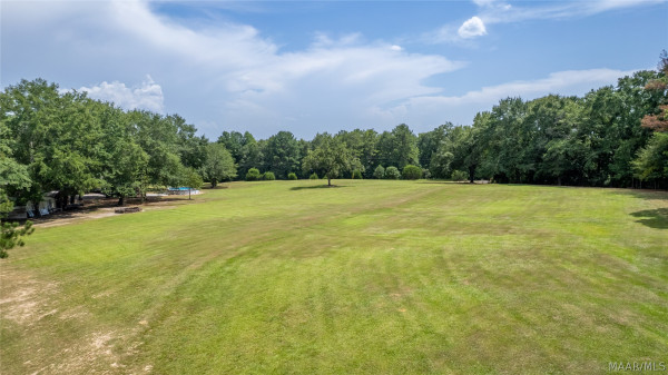 168 County Road 303 .