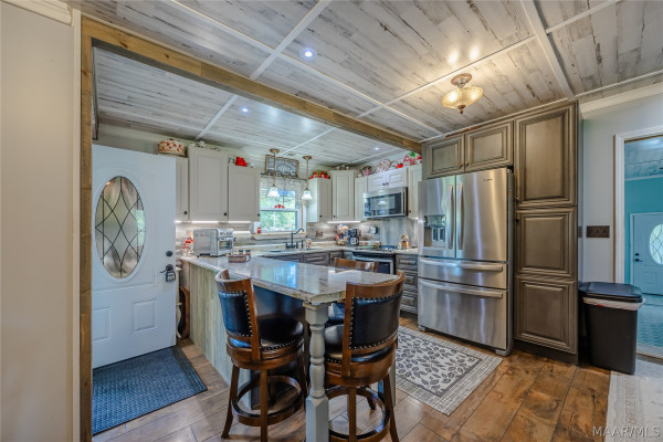 168 County Road 303 .