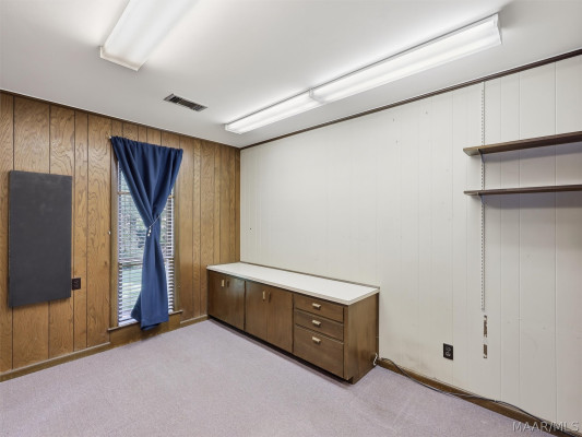 3207 Jasmine Road