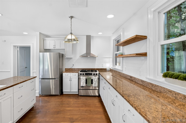 3455 Wellington Road