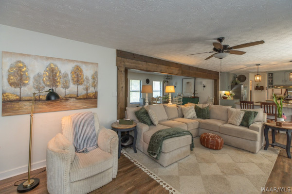 3209 Pettus Road