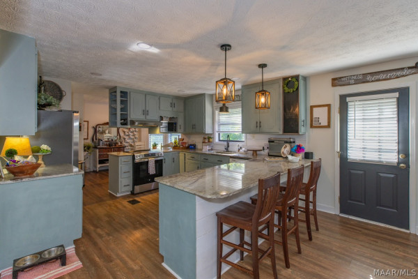 3209 Pettus Road