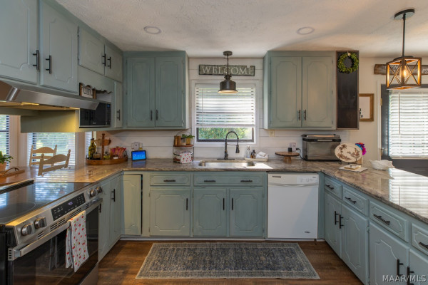 3209 Pettus Road