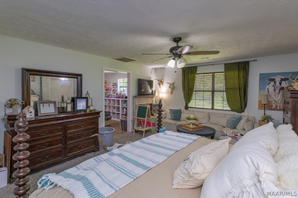 3209 Pettus Road