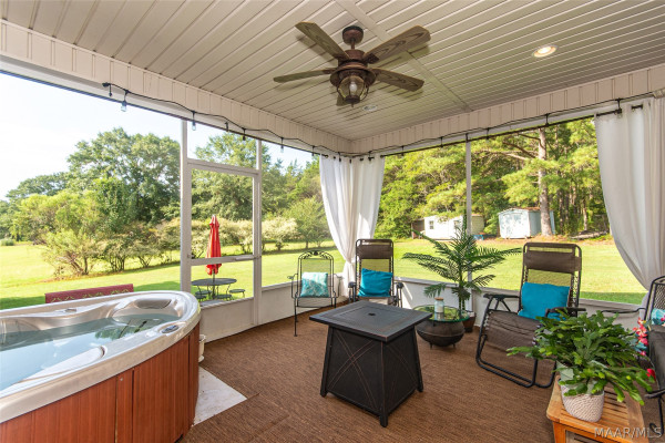 632 E Fleahop Road