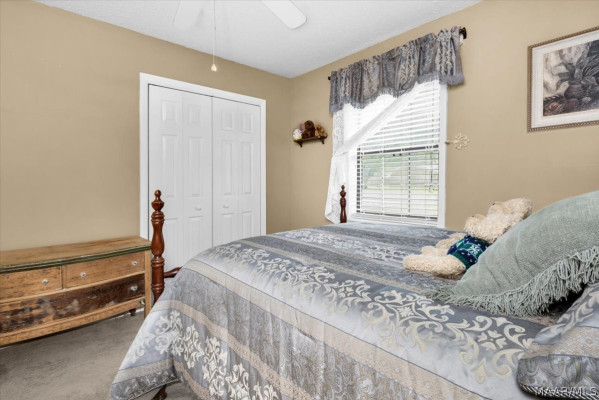 6725 Pineleaf Drive