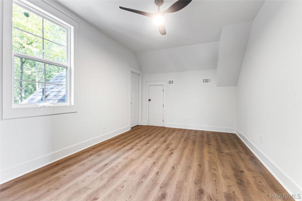 384 Whisper Trace
