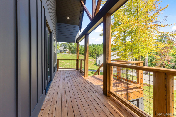 384 Whisper Trace