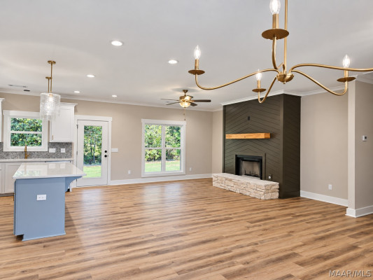 105 Trotter's View Road