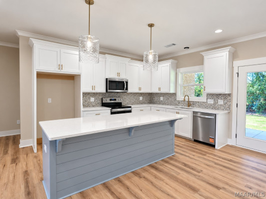 105 Trotter's View Road