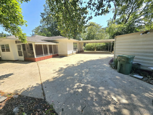 631 Hillman Street