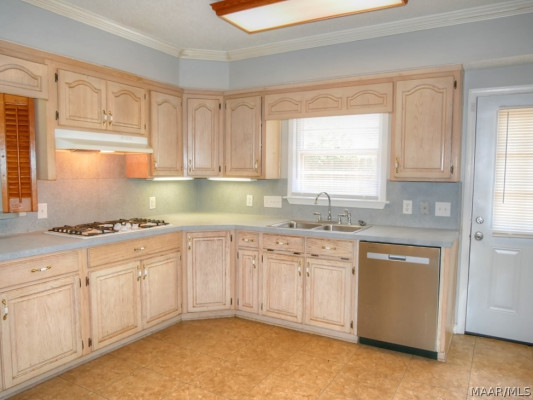 711 Forestdale Drive