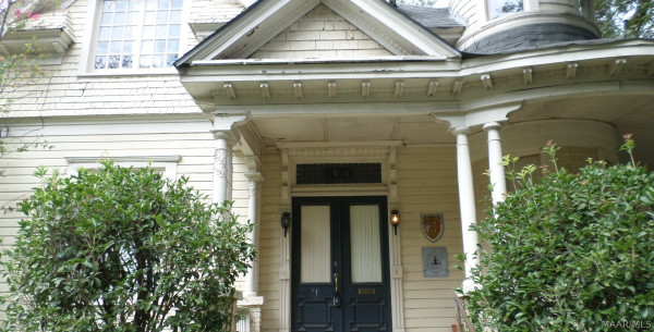 1104 S Hull Street