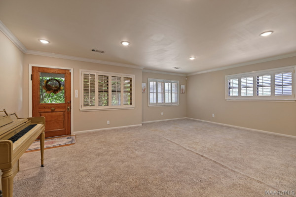 507 Karen Road
