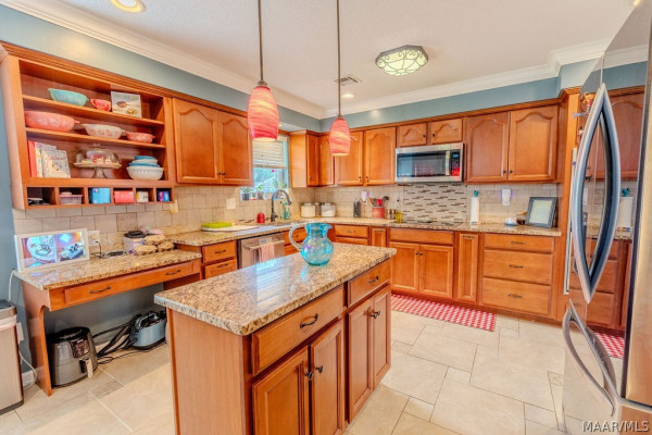 217 Ridgewood Road