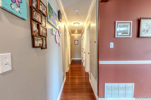 217 Ridgewood Road
