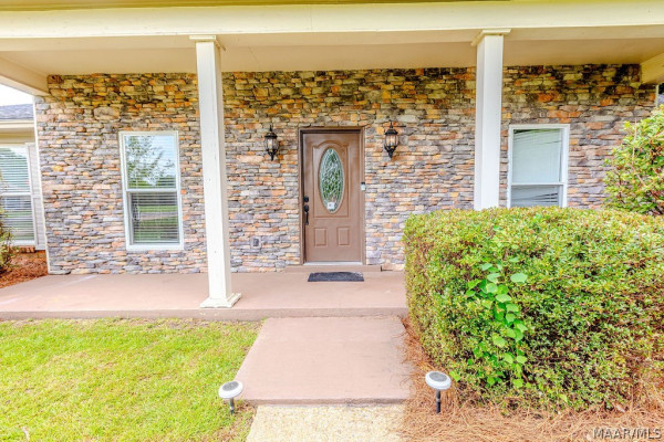 217 Ridgewood Road