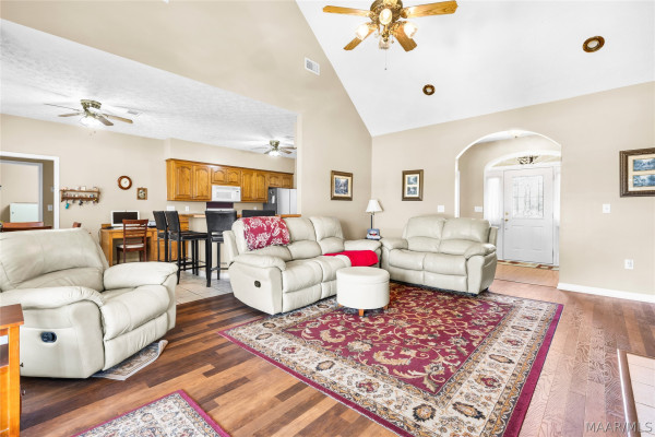 160 Beachwood Road