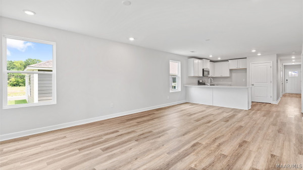 3130 Leo Lane