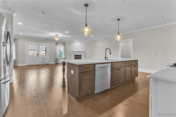 26 Midland Drive