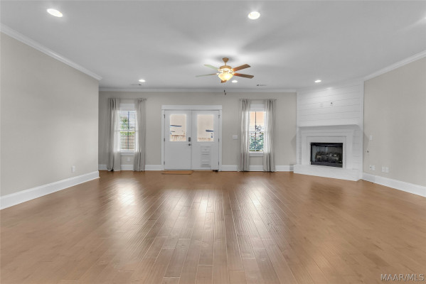 26 Midland Drive