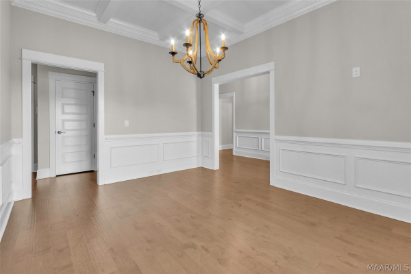 26 Midland Drive