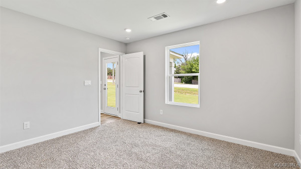 3103 Leo Lane