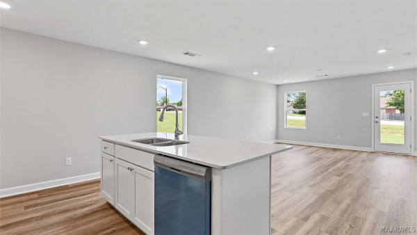 3103 Leo Lane