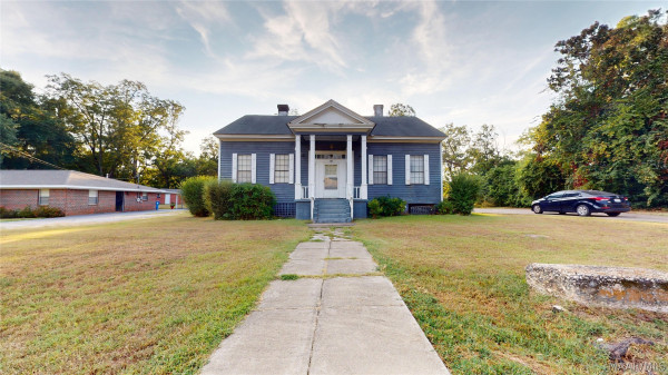 439 Martin Luther King Jr Drive