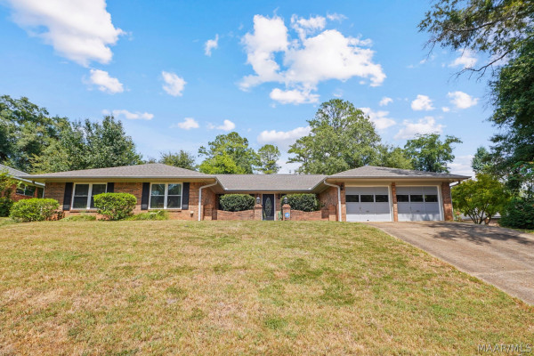 218 DEER Trace