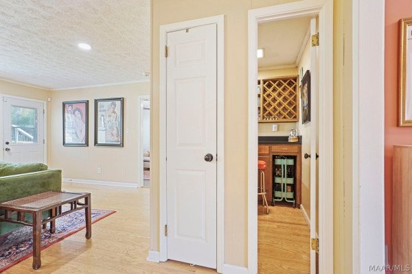218 DEER Trace