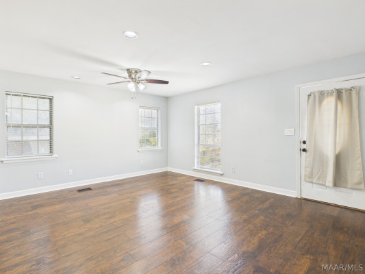 216 Woodvale Road
