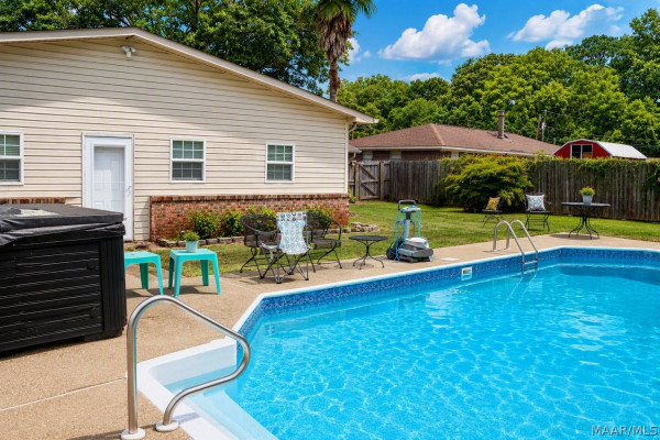 113 Lina Drive