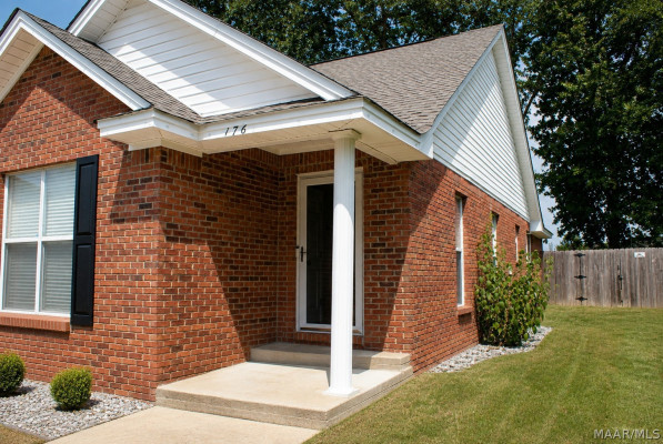 176 JAMES Drive