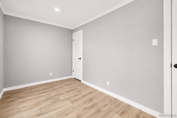 530 Shadow Wood Lane