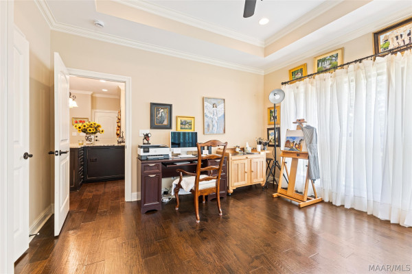 190 Forest Cove