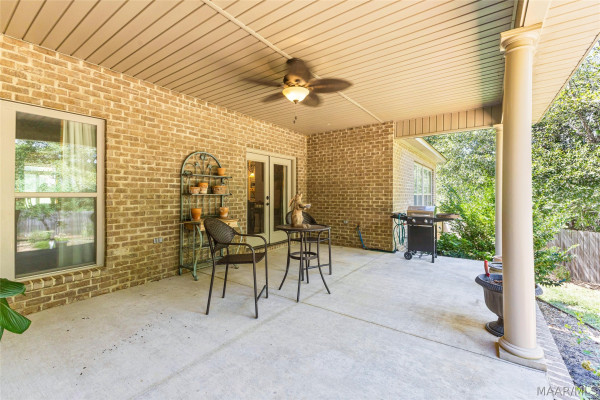 190 Forest Cove