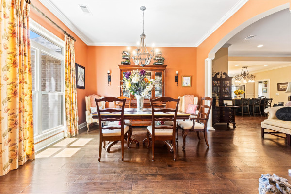 190 Forest Cove