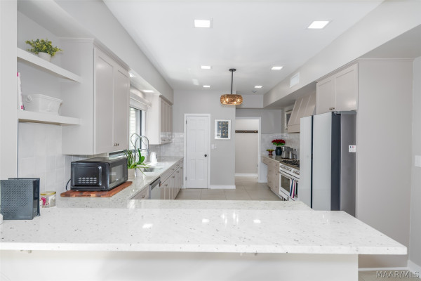 3014 Jasmine Road