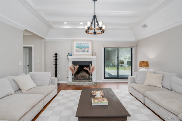 3014 Jasmine Road