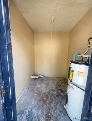 1608 CROUSON Street