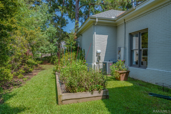 9512 BENT BROOK Drive