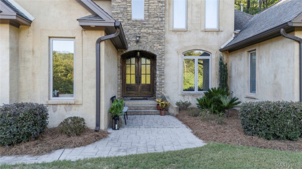 341 Jasmine Trace