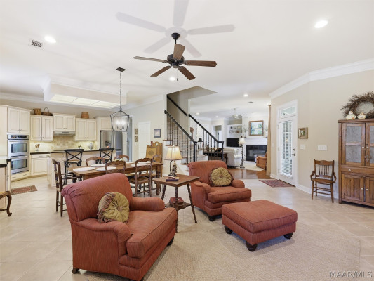 6108 Henley Hedge Court