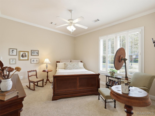 6108 Henley Hedge Court