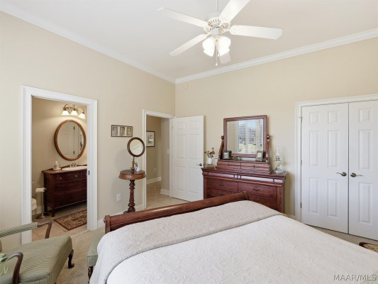 6108 Henley Hedge Court