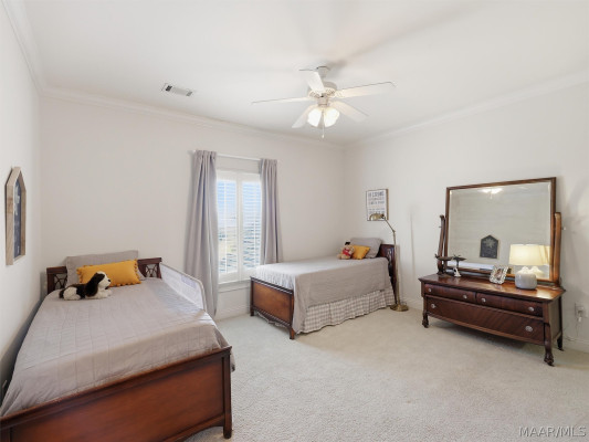 6108 Henley Hedge Court