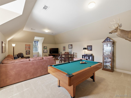 6108 Henley Hedge Court