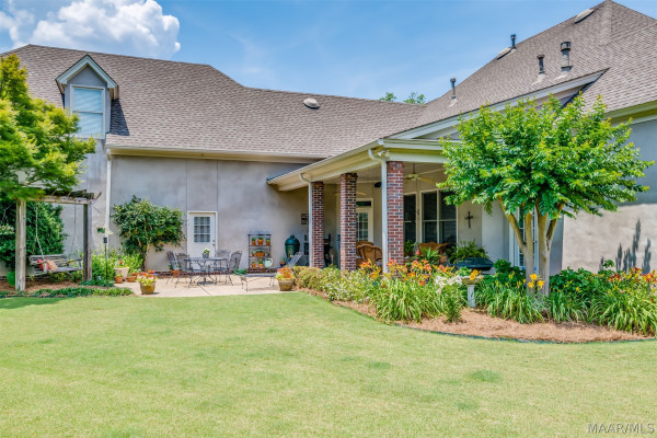 6108 Henley Hedge Court